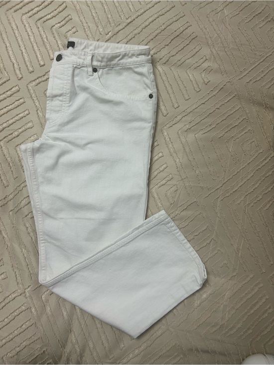 The Row Denim - The Row White Cropped Ankle Jeans